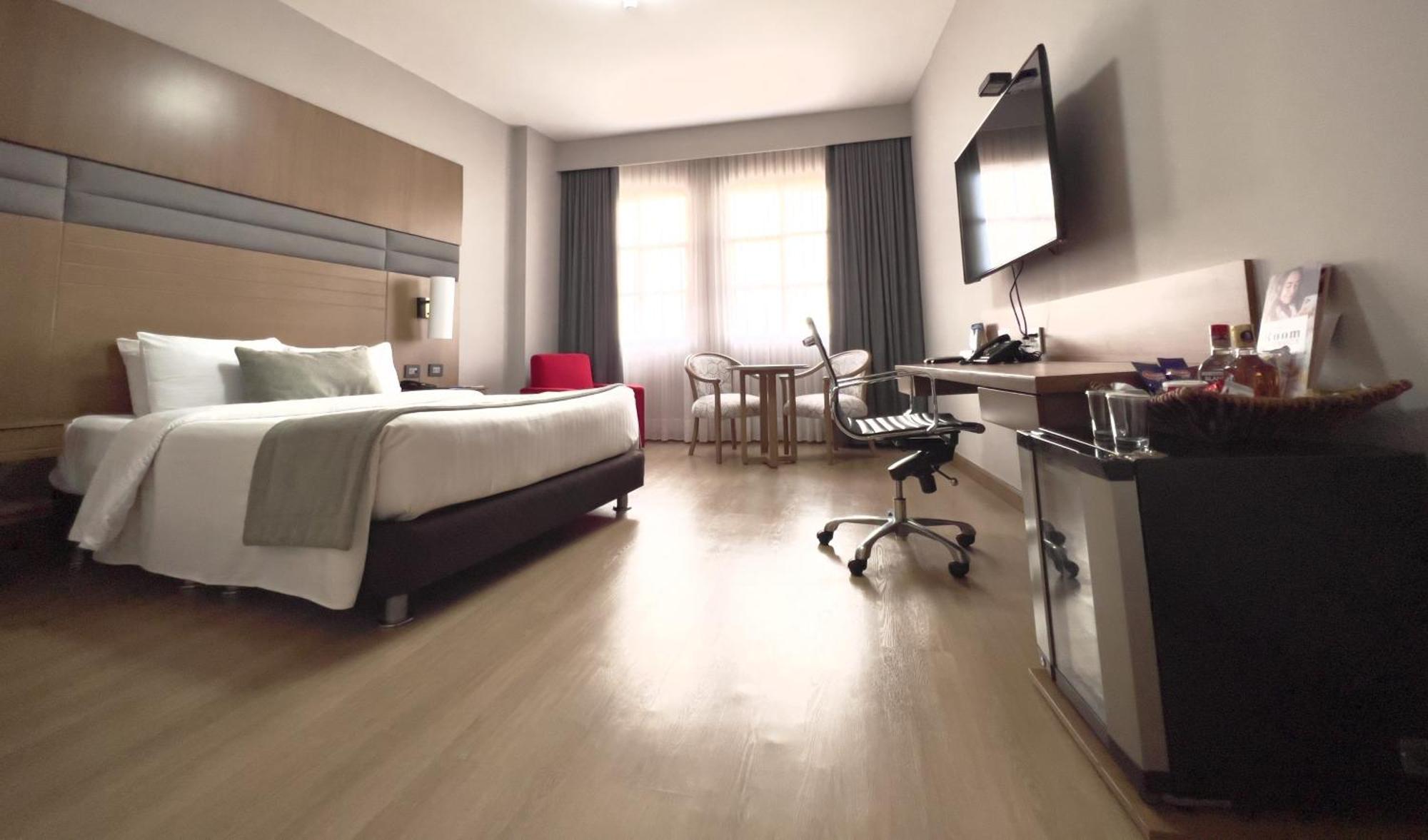 Hotel Dann Carlton Cali Luaran gambar