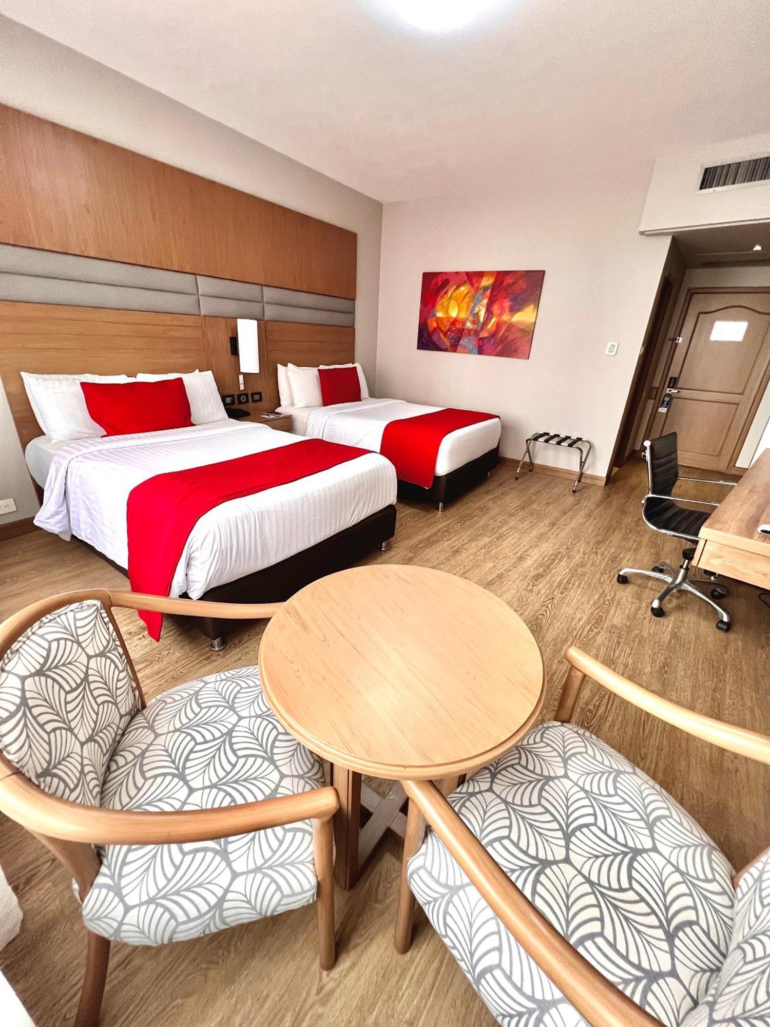 Hotel Dann Carlton Cali Luaran gambar