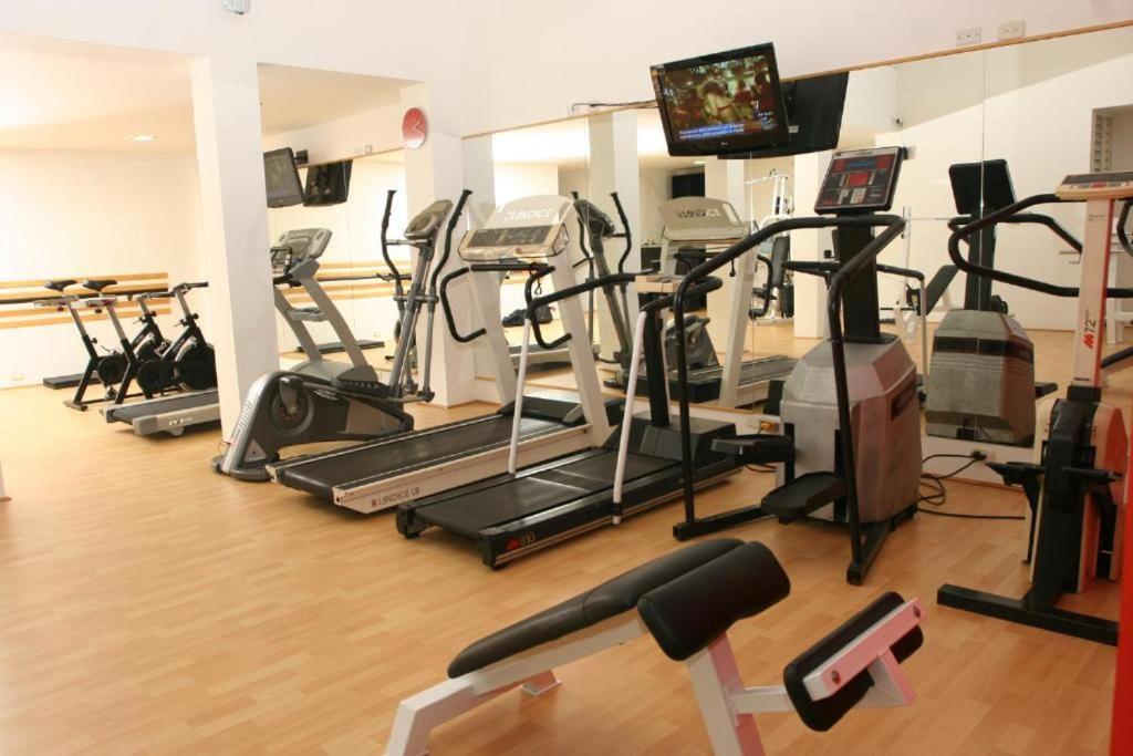 Hotel Dann Carlton Cali Luaran gambar