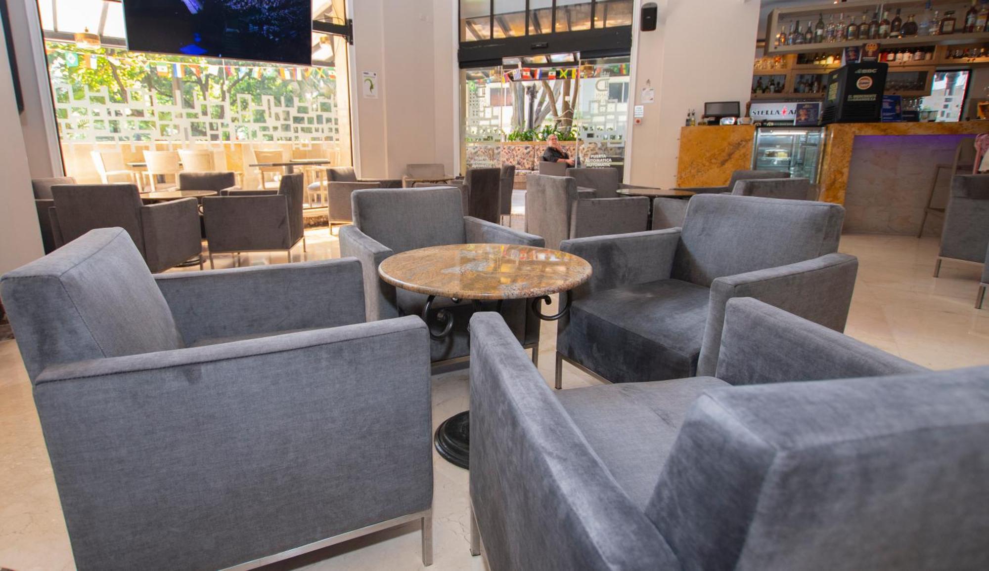 Hotel Dann Carlton Cali Luaran gambar
