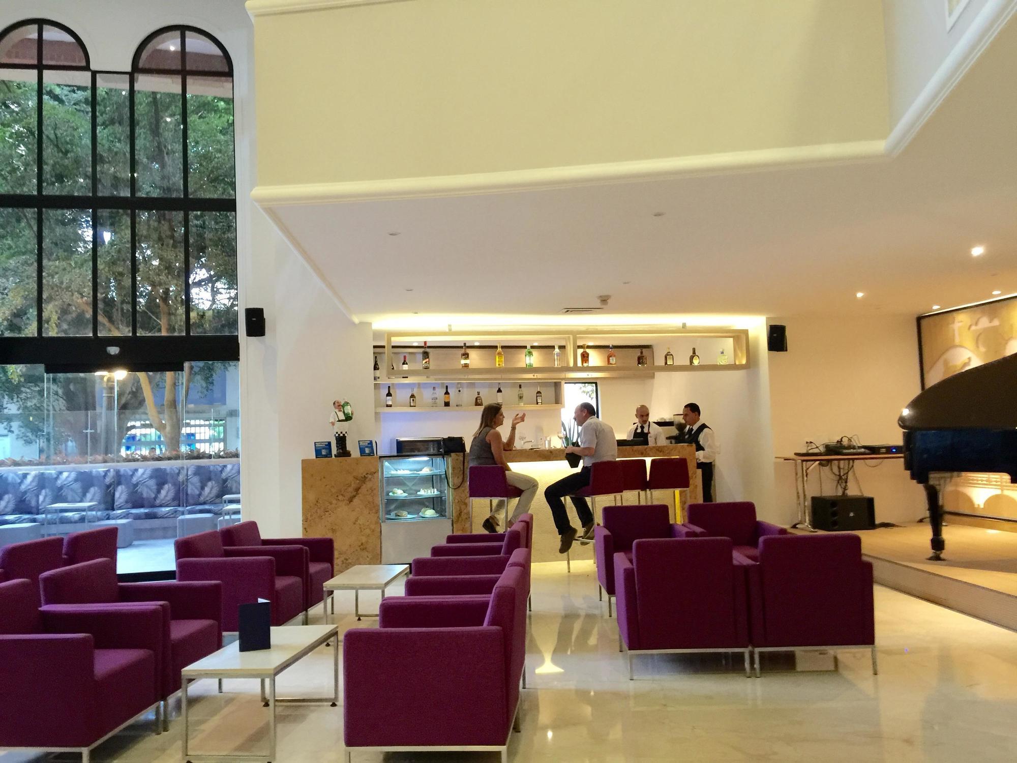 Hotel Dann Carlton Cali Luaran gambar