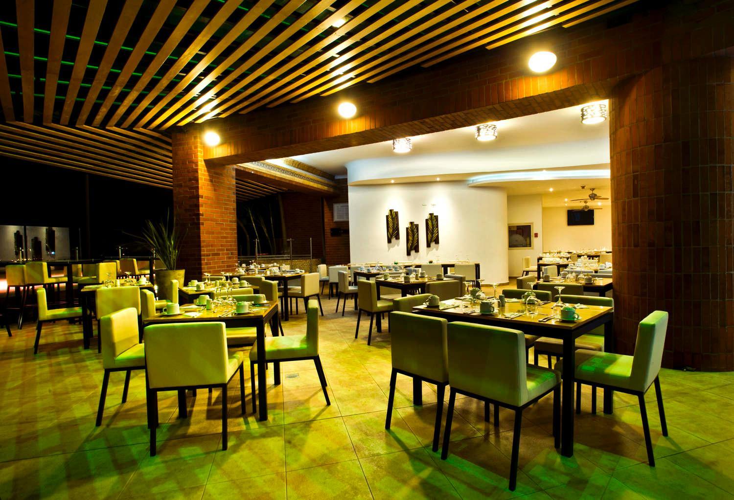 Hotel Dann Carlton Cali Luaran gambar