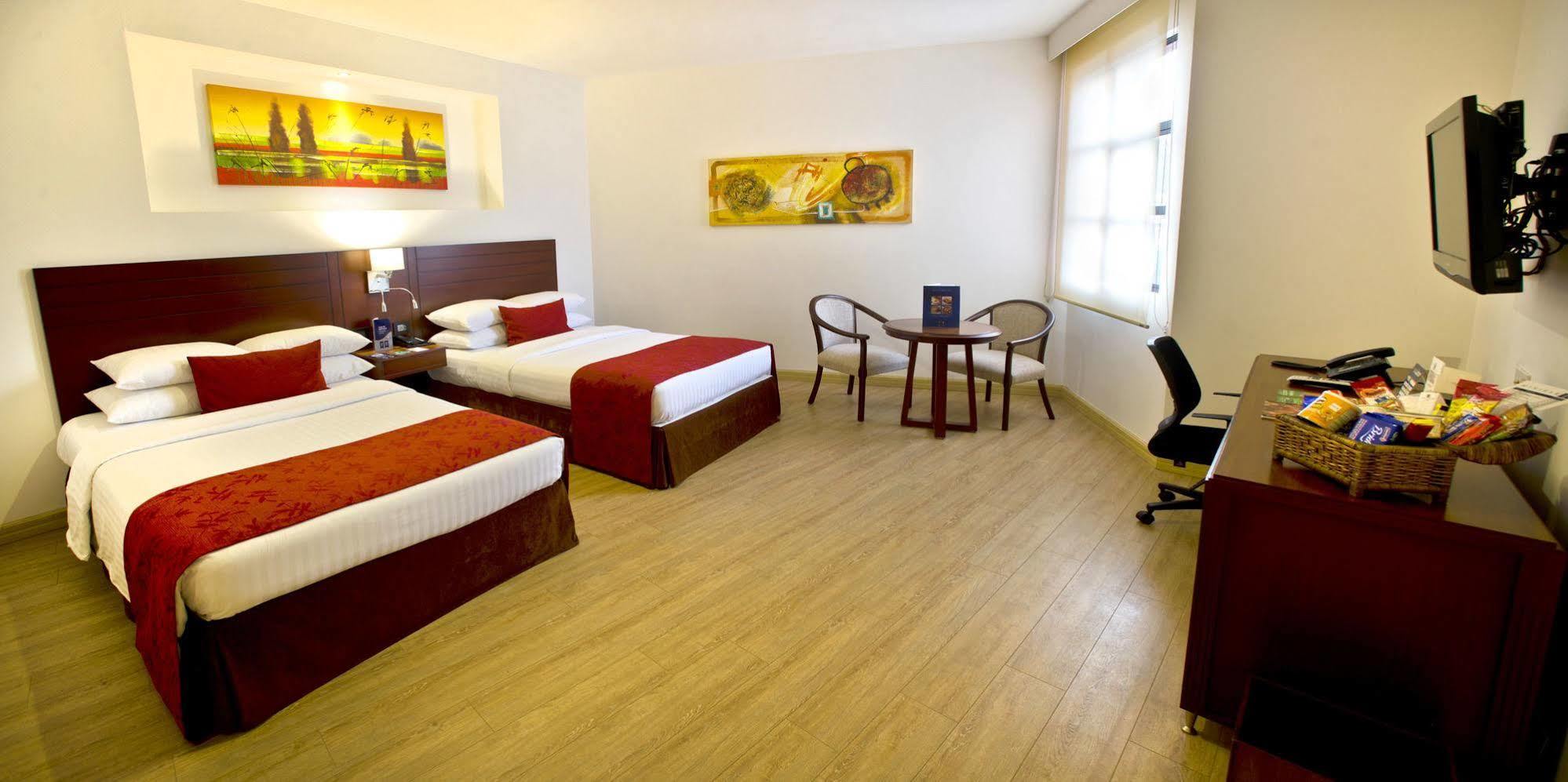 Hotel Dann Carlton Cali Luaran gambar