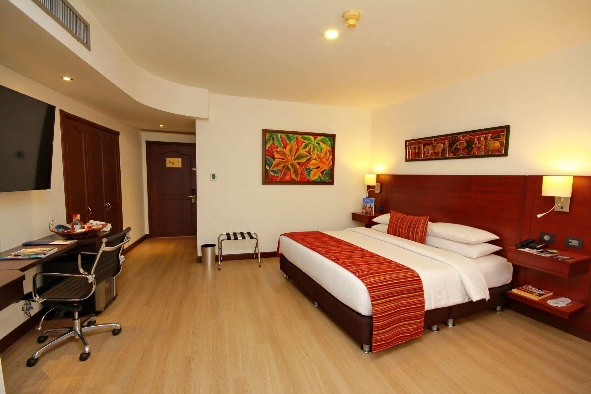 Hotel Dann Carlton Cali Luaran gambar